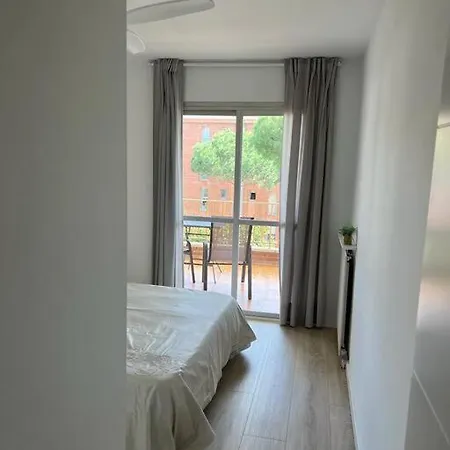 New Flat Near The Apartmán